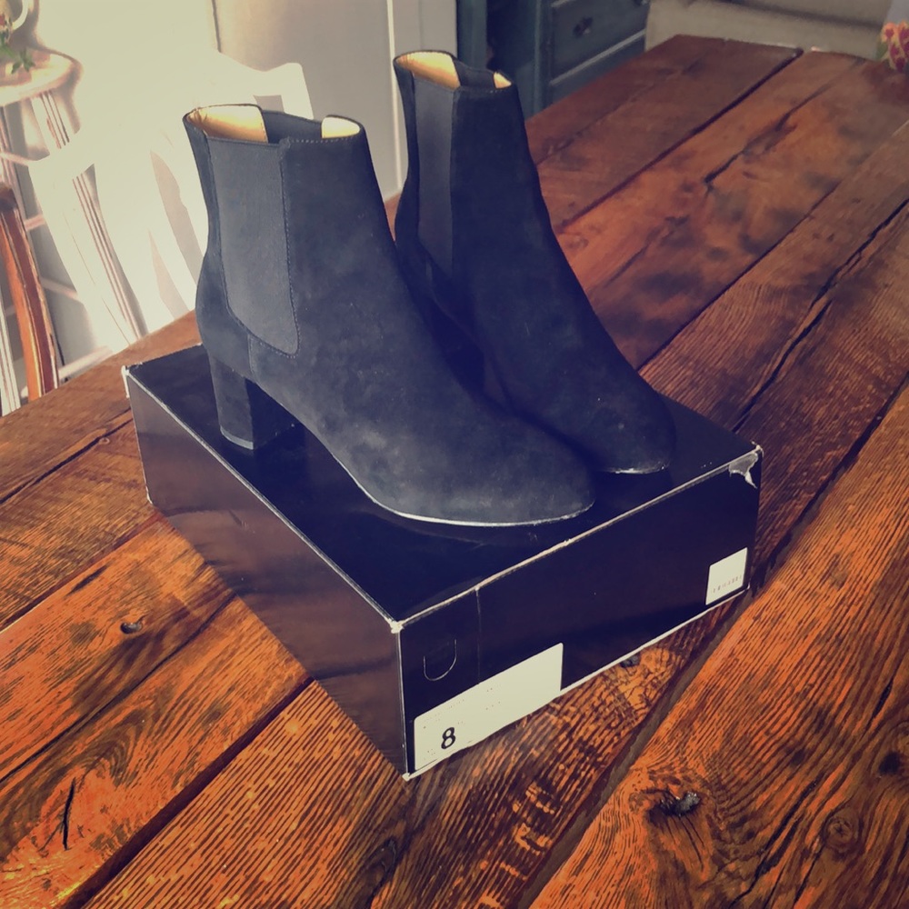 J Crew Chelsea Bootie EUC